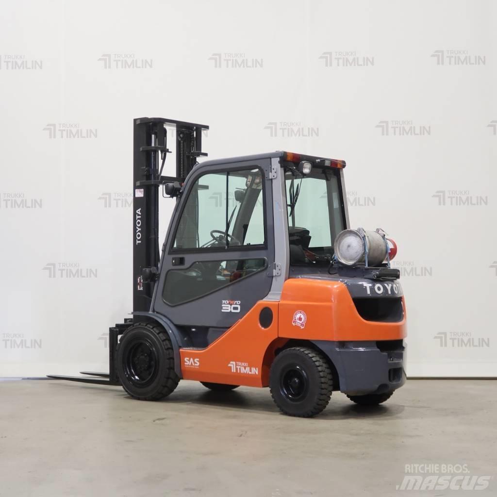 Toyota 02-8FGF30 LPG heftrucks