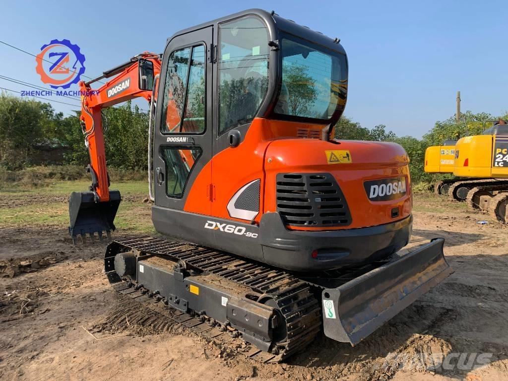 Doosan DX 60 Minigraafmachines < 7t