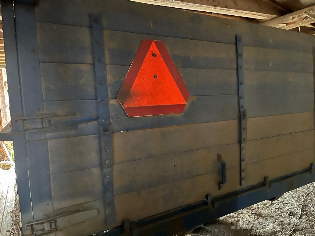 EOS Kippikärry 14m3 Graantransportwagen