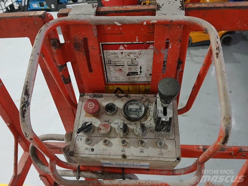 JLG 153-12 Schaarhoogwerkers