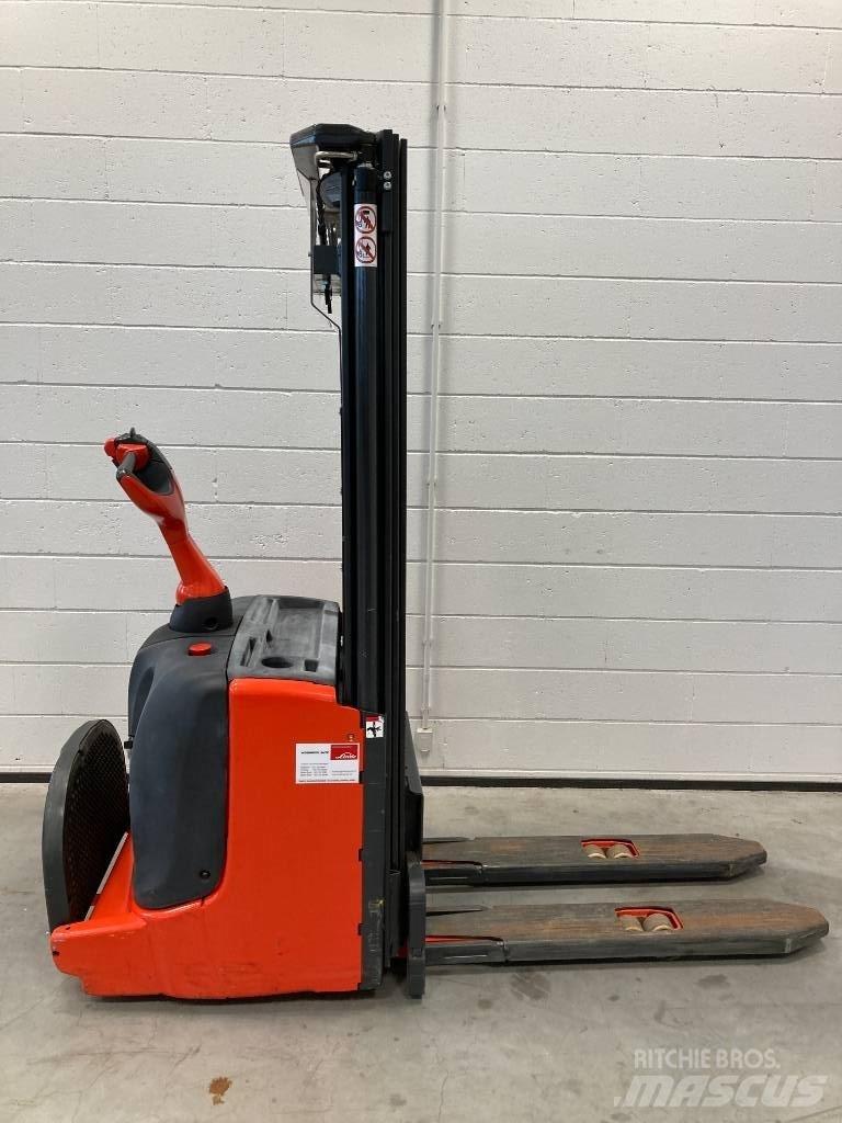 Linde L14P/1169 Zelfrijdende stapelaars