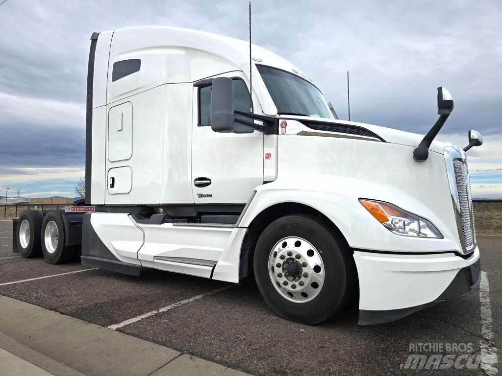 Kenworth T 680 Trekkers