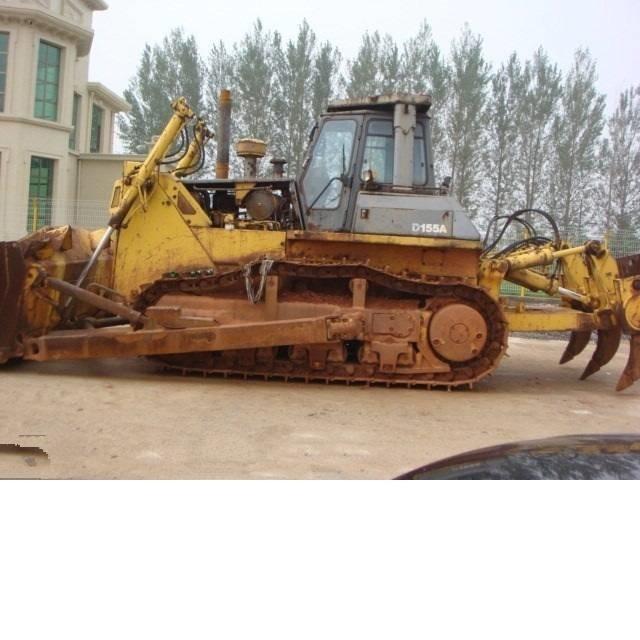 Komatsu d155a-2 Rupsdozers