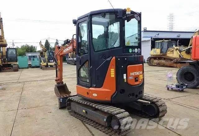 Hitachi 30 Rupsgraafmachines