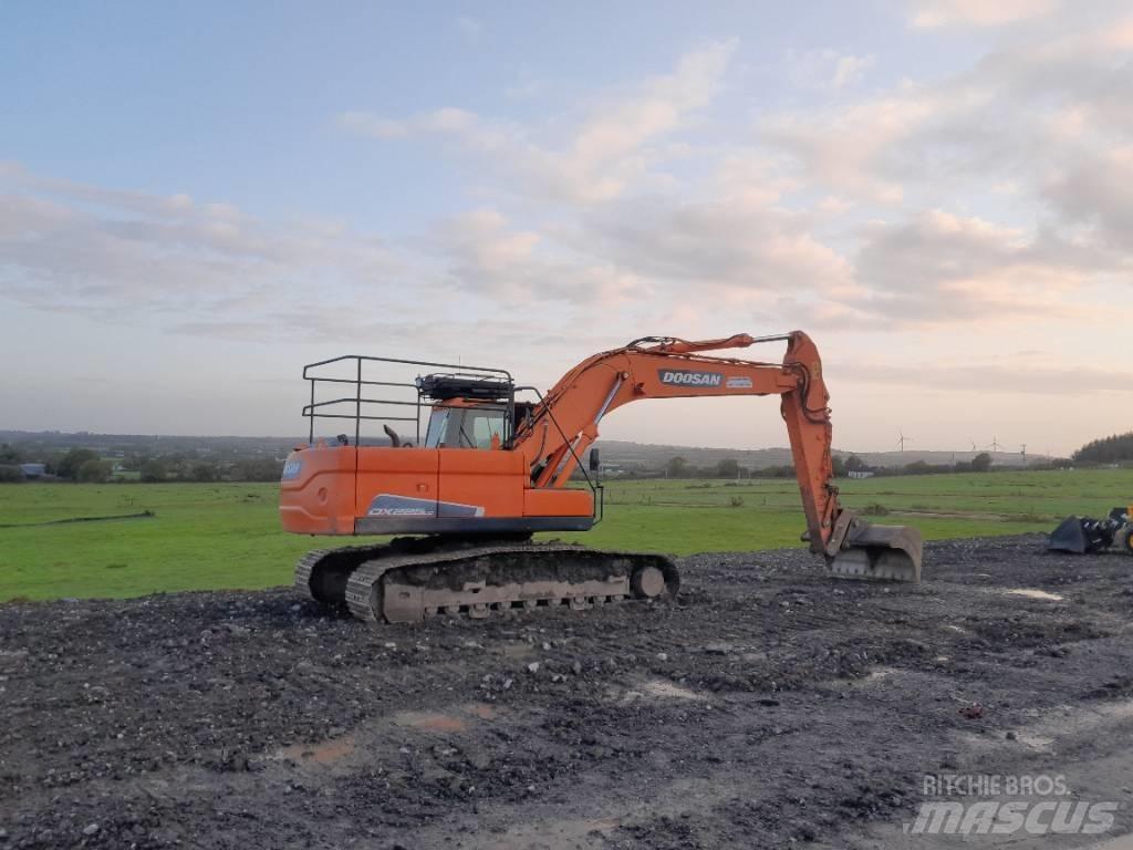 Doosan DX 225 Rupsgraafmachines