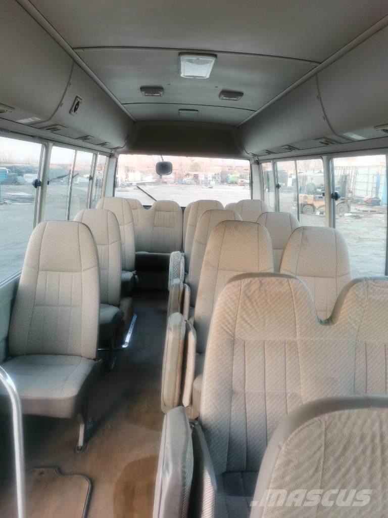 Toyota Coaster Bus Minibussen