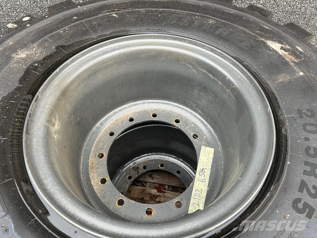  Westlake 20.5R 25 L5 Banden, wielen en velgen