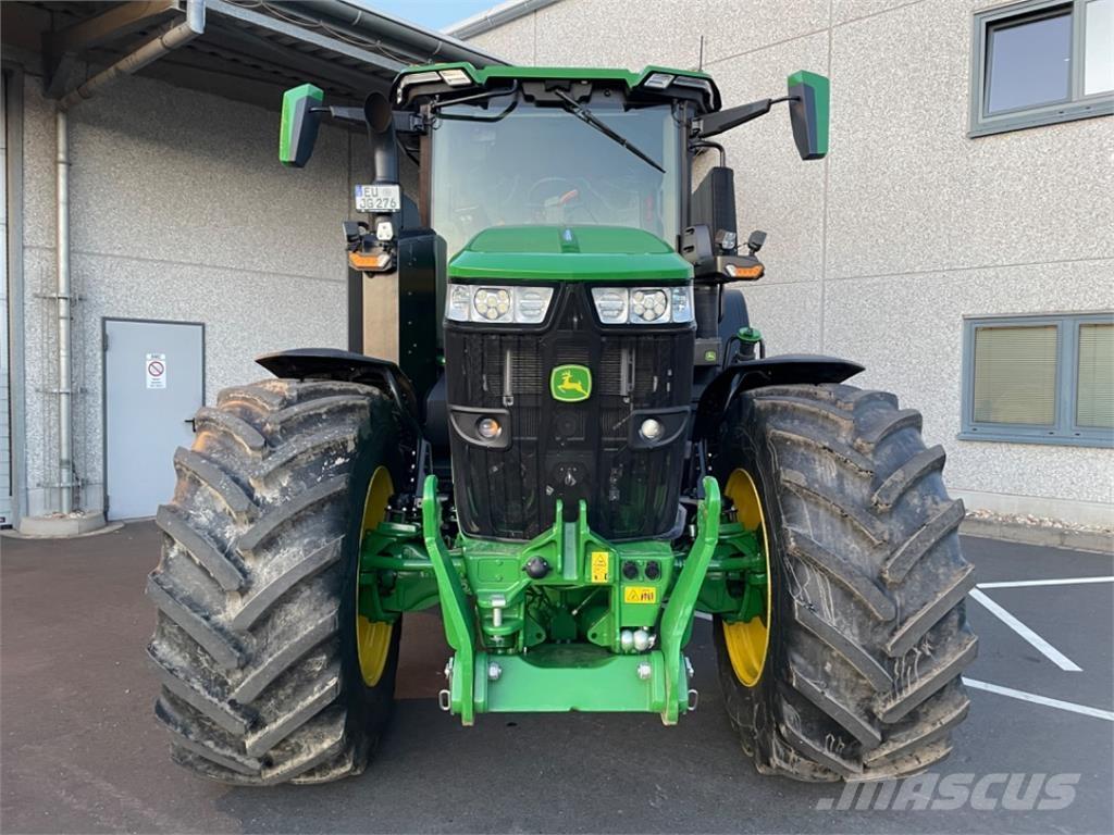 John Deere 7R330 Tractoren