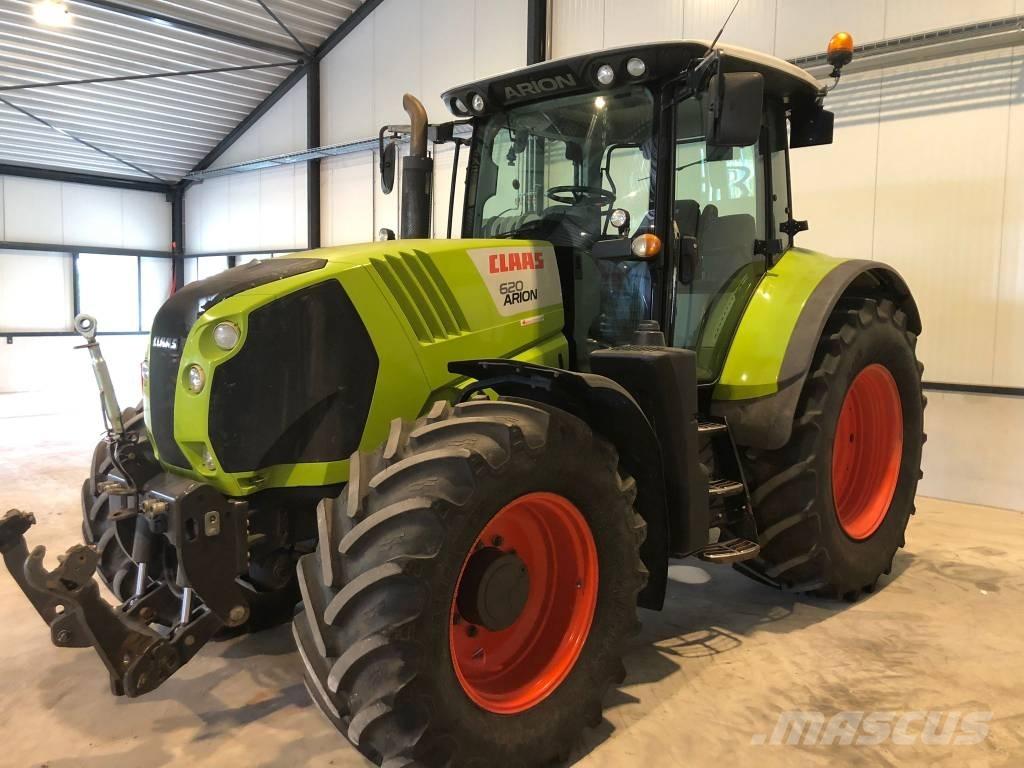 CLAAS arion 620 Tractoren