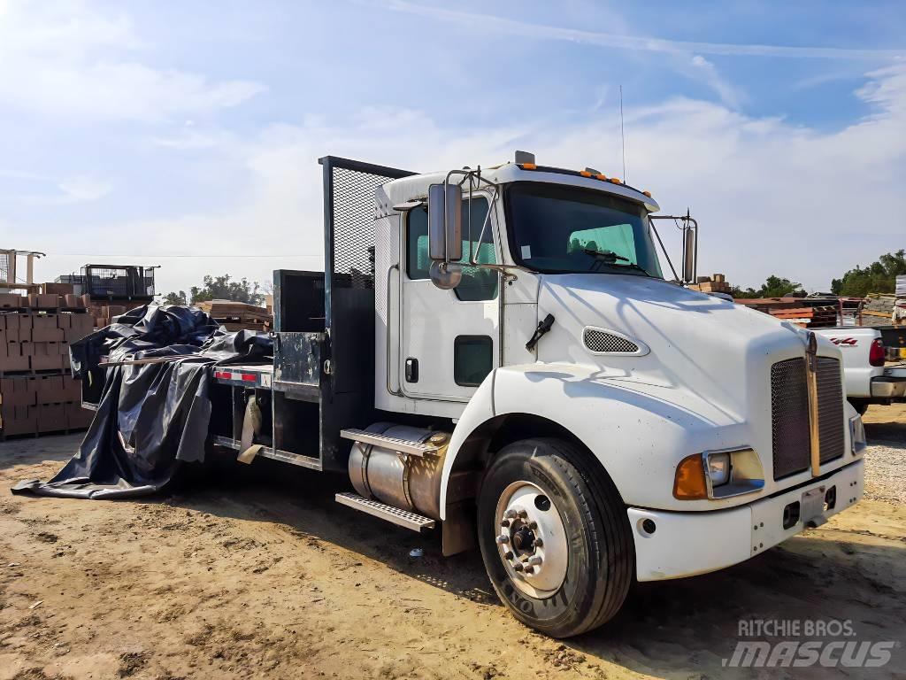 Kenworth T 300 Platte bakwagens