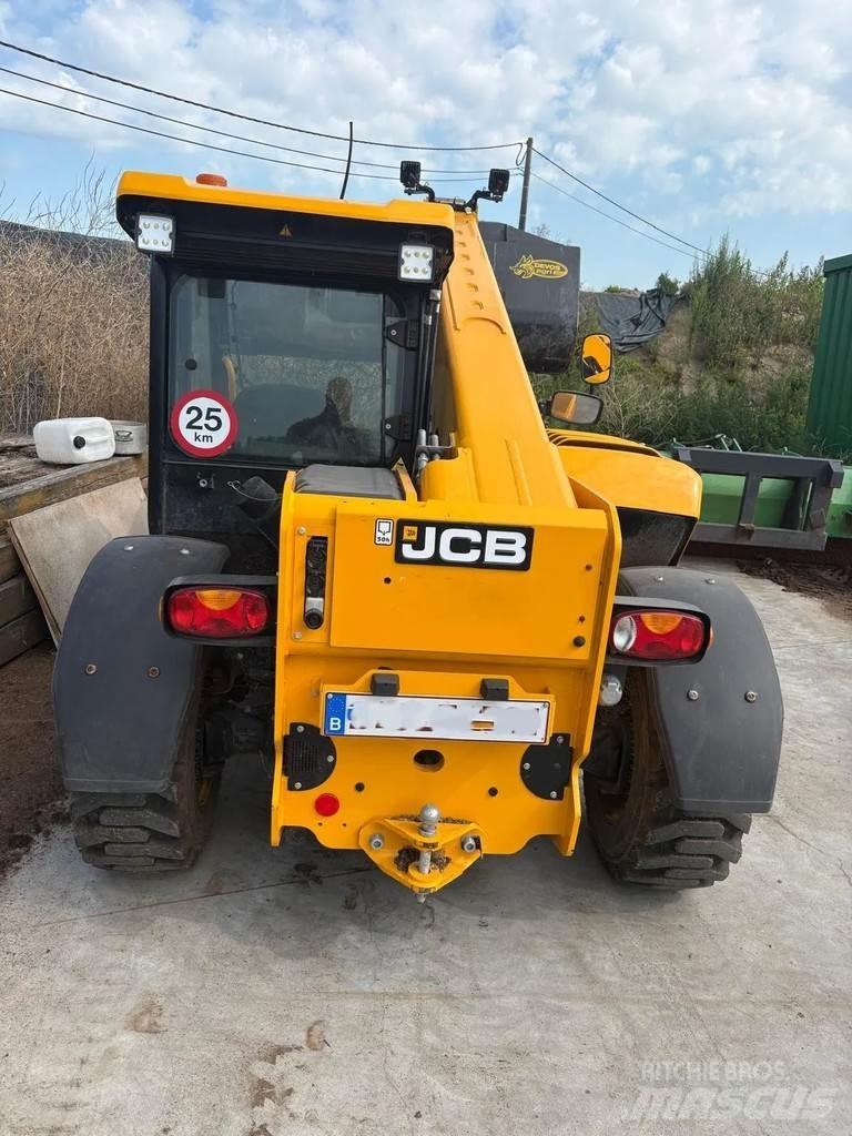 JCB 525.60 Verreikers voor landbouw