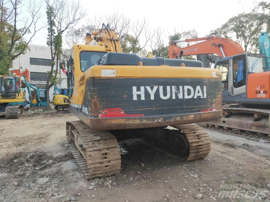 Hyundai R215-9 Rupsgraafmachines
