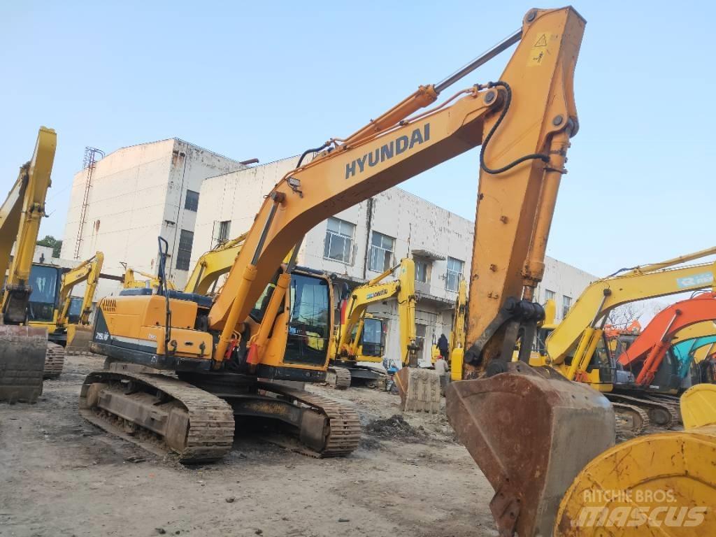 Hyundai R215-9 Rupsgraafmachines