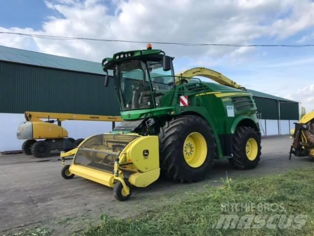 John Deere 8600 Zelfrijdende veldhakselaars