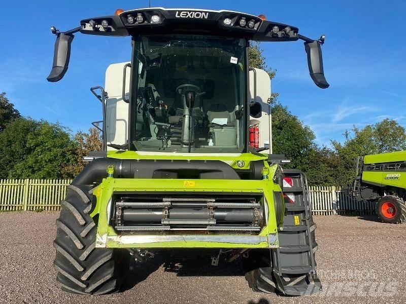 CLAAS LEXION 8600 Maaidorsmachines