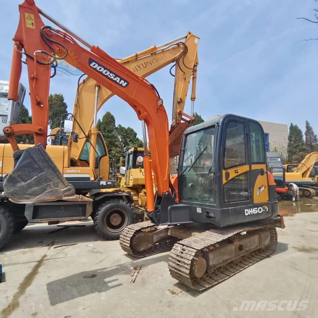 Doosan DH 60-7 Minigraafmachines < 7t