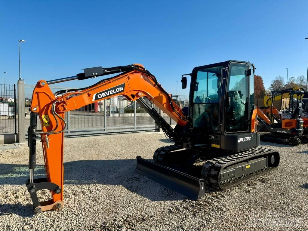 Develon DX 50 Z-7 Minigraafmachines < 7t