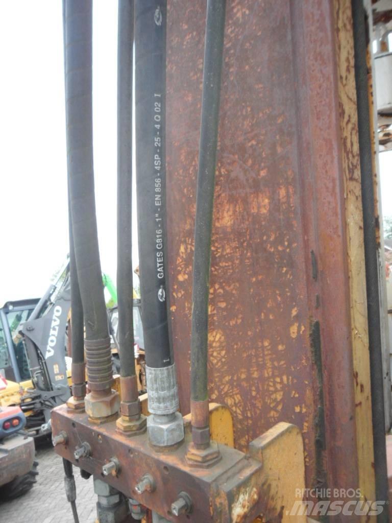 Liebherr R 942 Heistellingen
