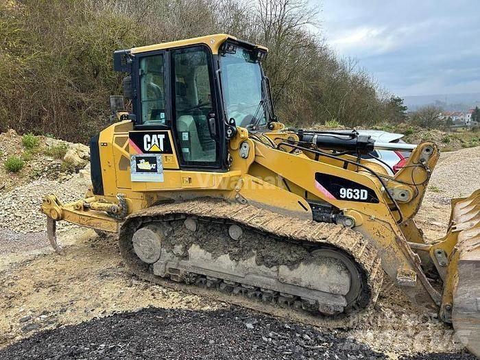 CAT 963D Wielladers