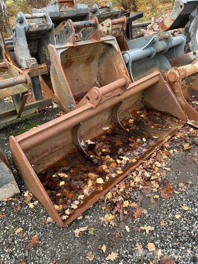 Liebherr 913 compact Wielgraafmachines