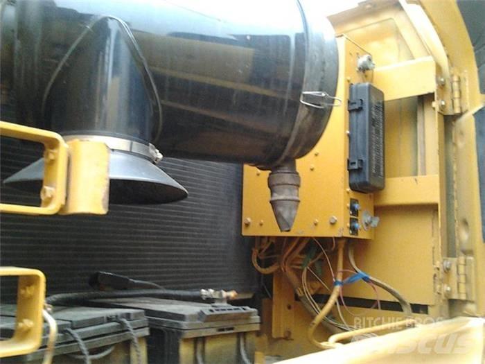 CAT 330 C Rupsgraafmachines