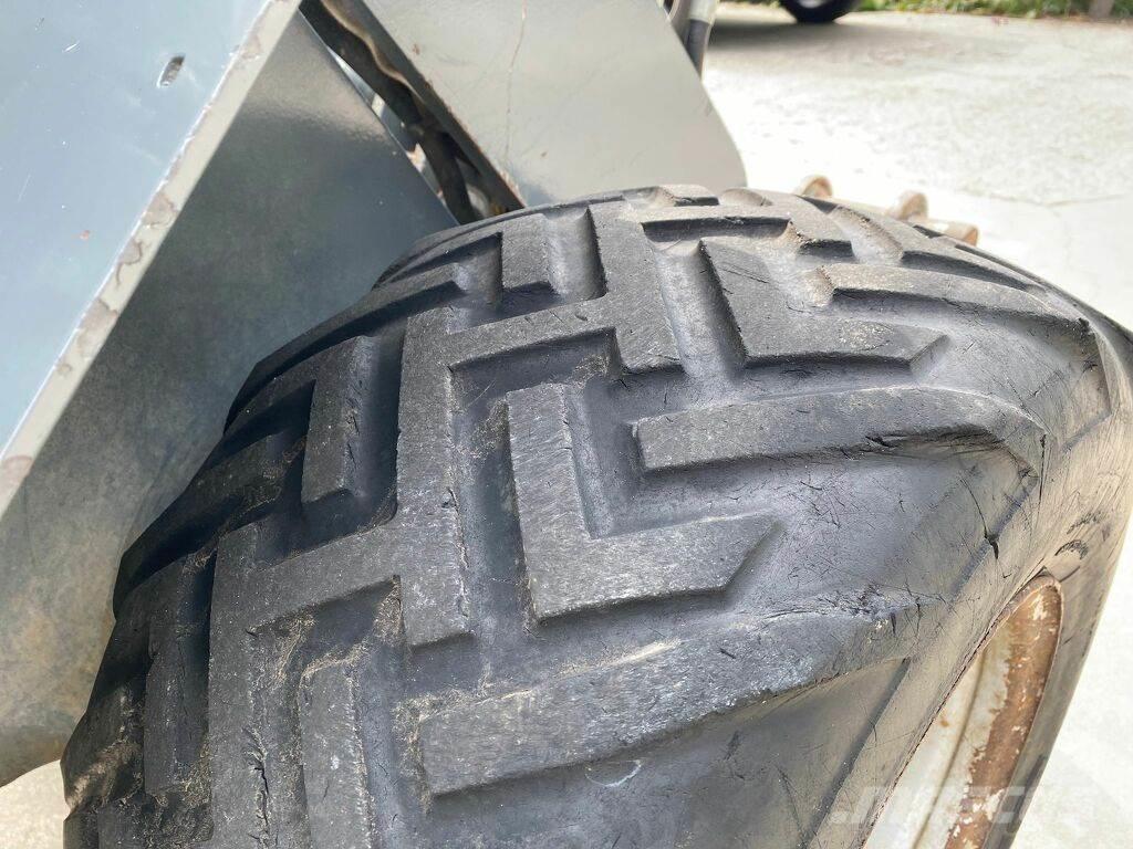 GiANT 332swt Wielladers
