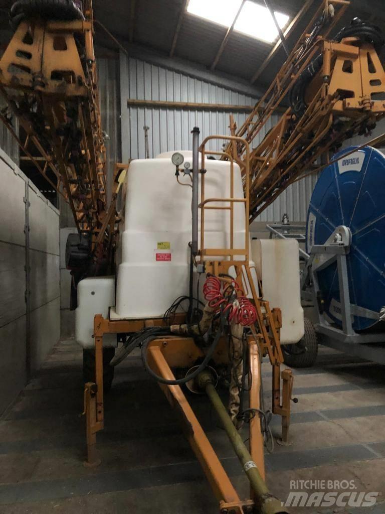 Knight EUA 3800 Getrokken spuitmachines