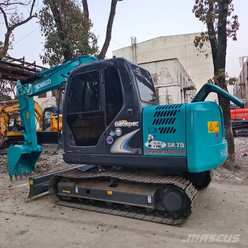 Kobelco SK75 Midigraafmachines 7t - 12t