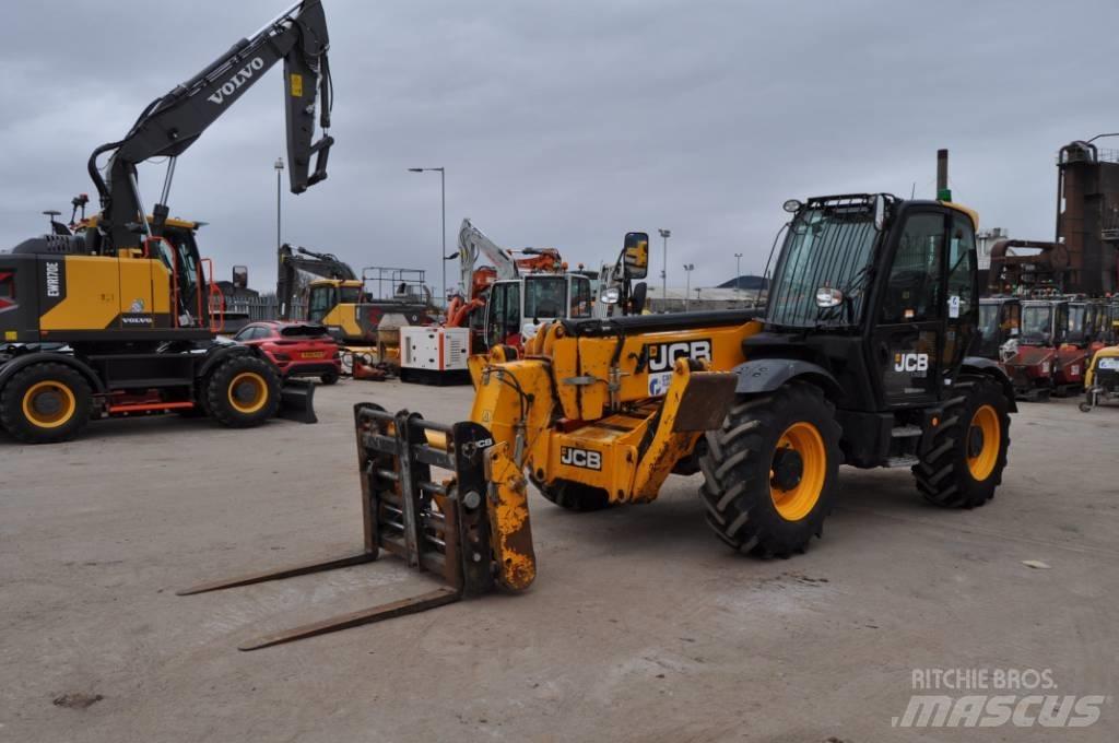 JCB 540-140 Verreikers