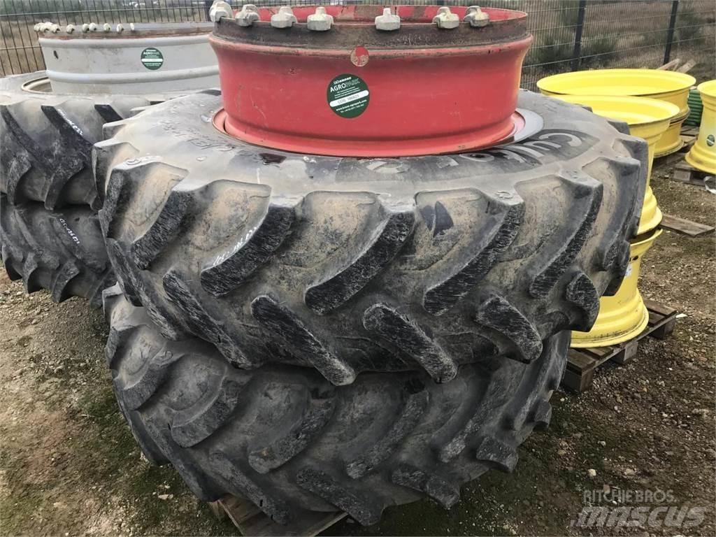 Alliance 460/85R34 Banden, wielen en velgen