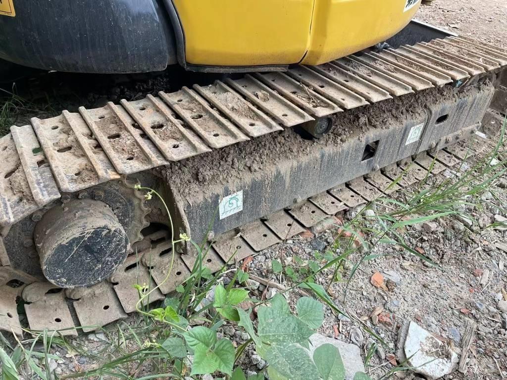 Komatsu PC35 Minigraafmachines < 7t