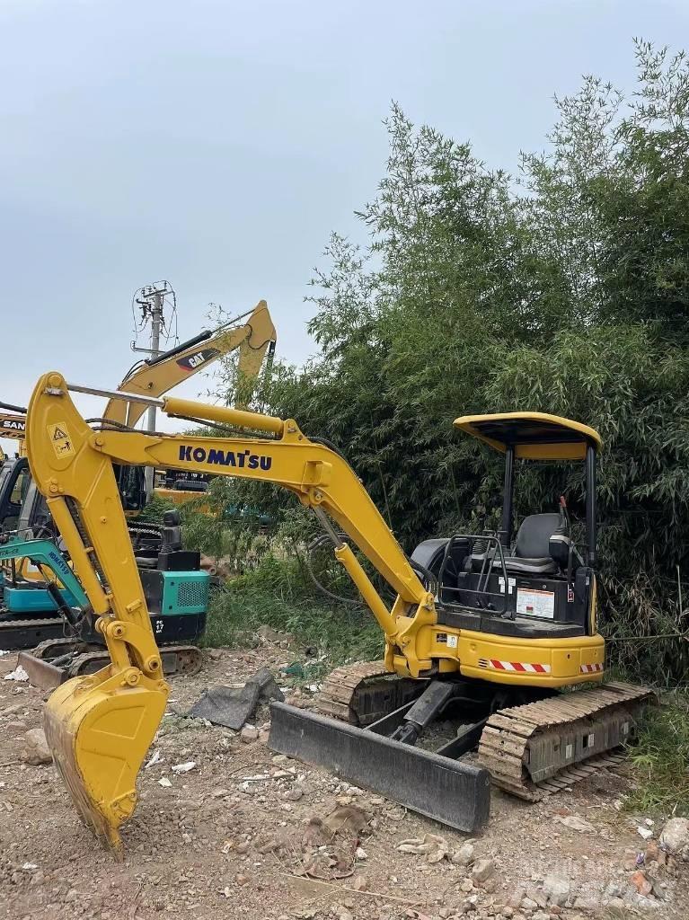 Komatsu PC35 Minigraafmachines < 7t