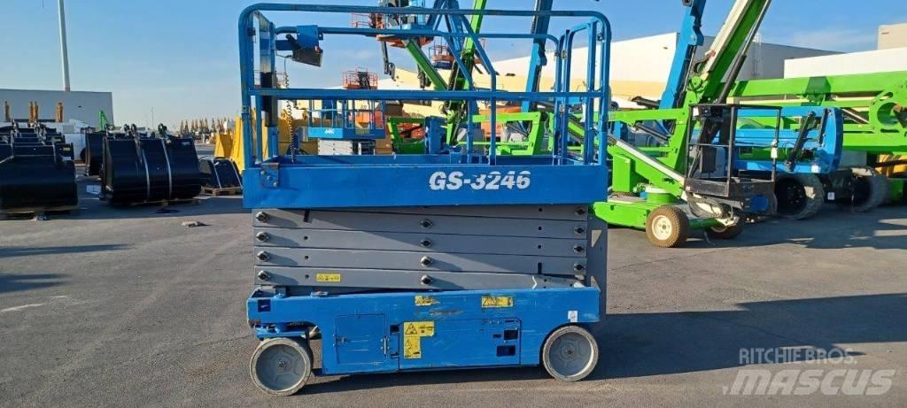 GENIE GS3246 Schaarhoogwerkers