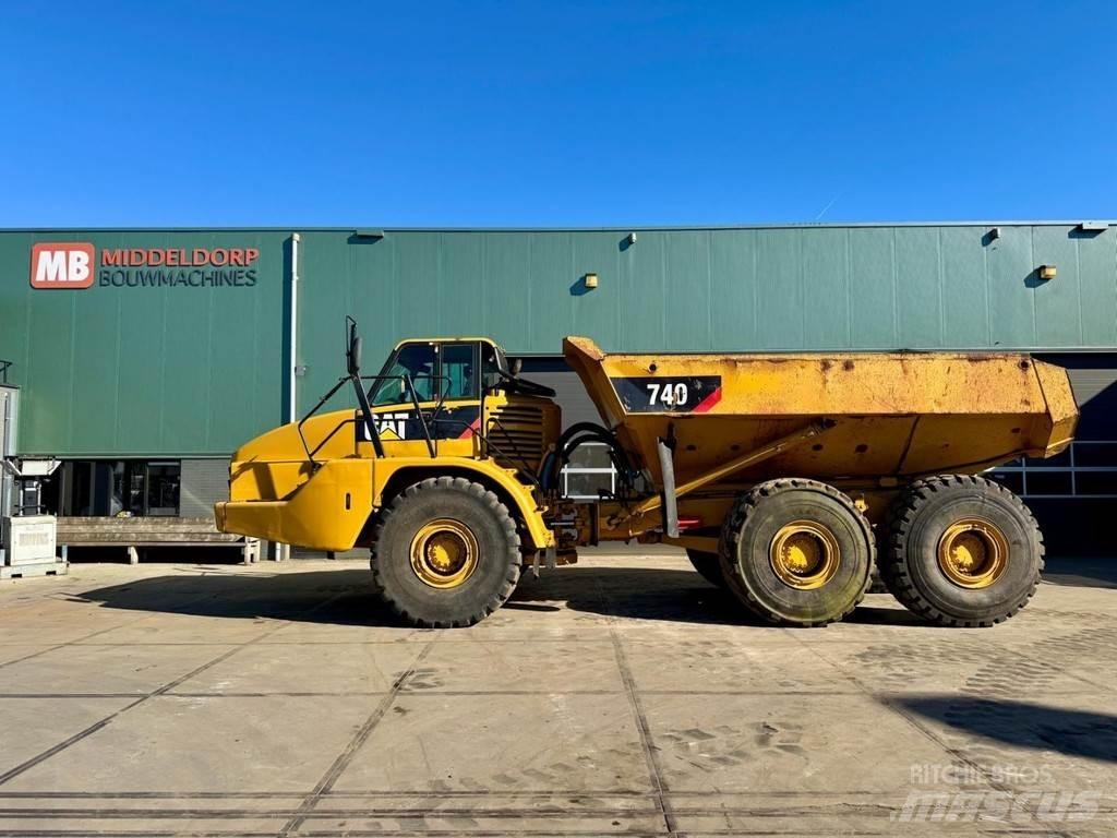 CAT 740 Knik dumptrucks