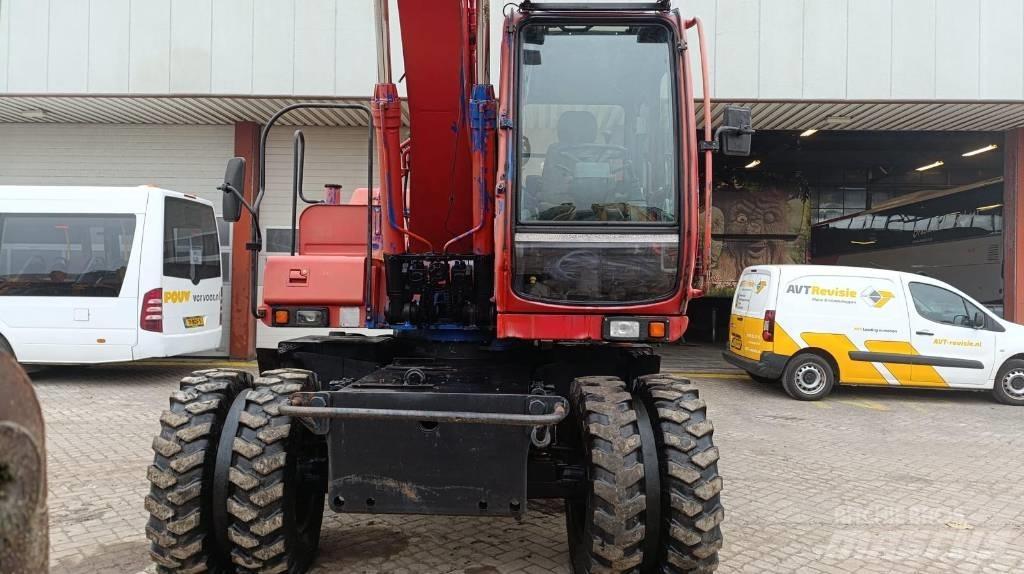 Fiat-Hitachi EX135W Wielgraafmachines