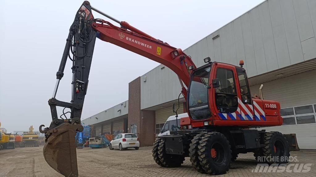 Fiat-Hitachi EX135W Wielgraafmachines