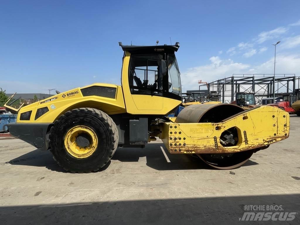 Bomag BW 226 BVC-5 Trilrolwalsen