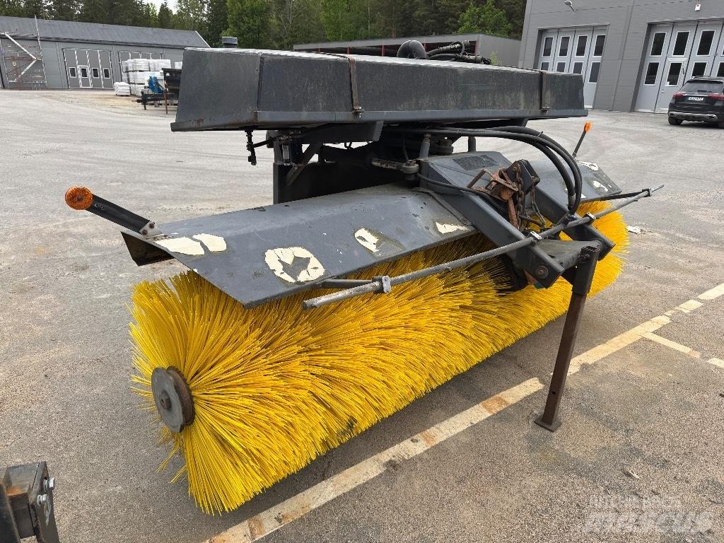  VilaKone HL  320/900 Borstels