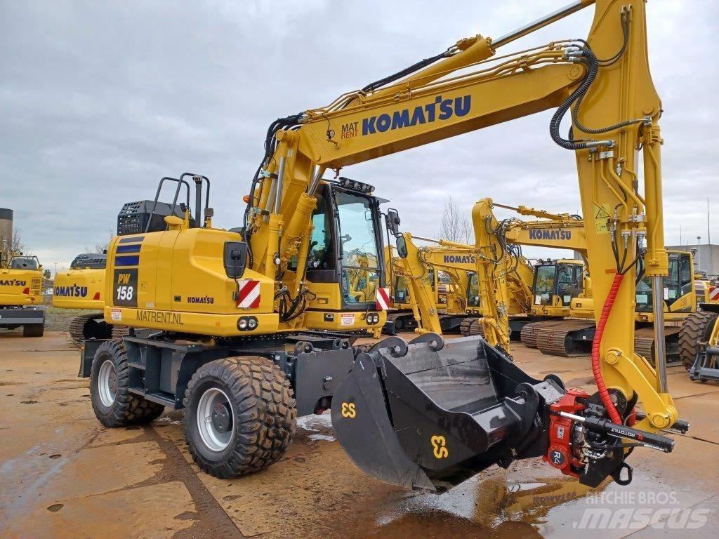 Komatsu PW158-11E0 Wielgraafmachines