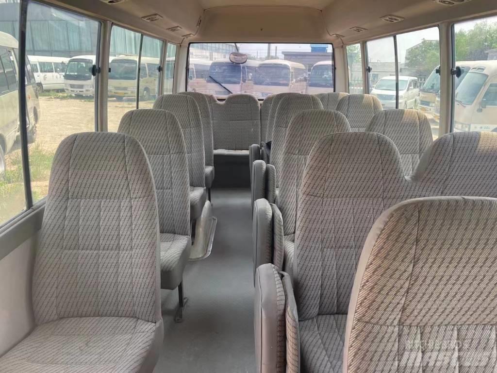 Toyota Coaster Intercitybussen