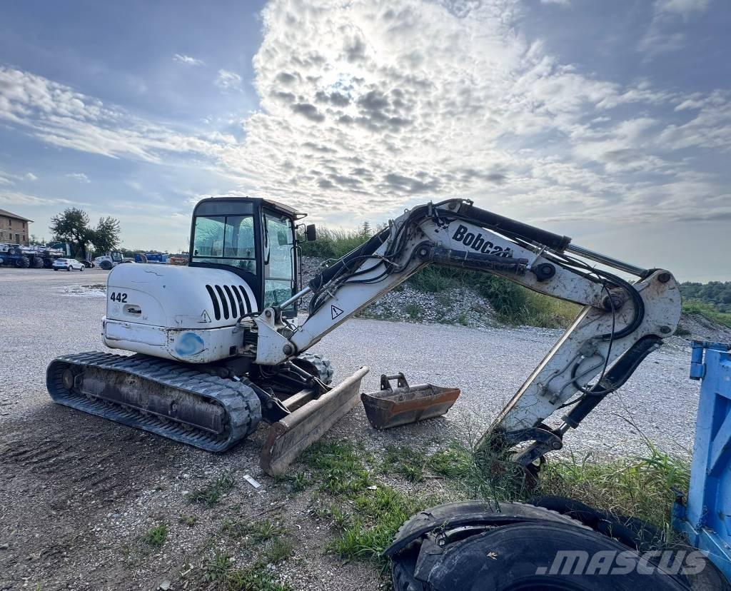 Bobcat 442 B Midigraafmachines 7t - 12t