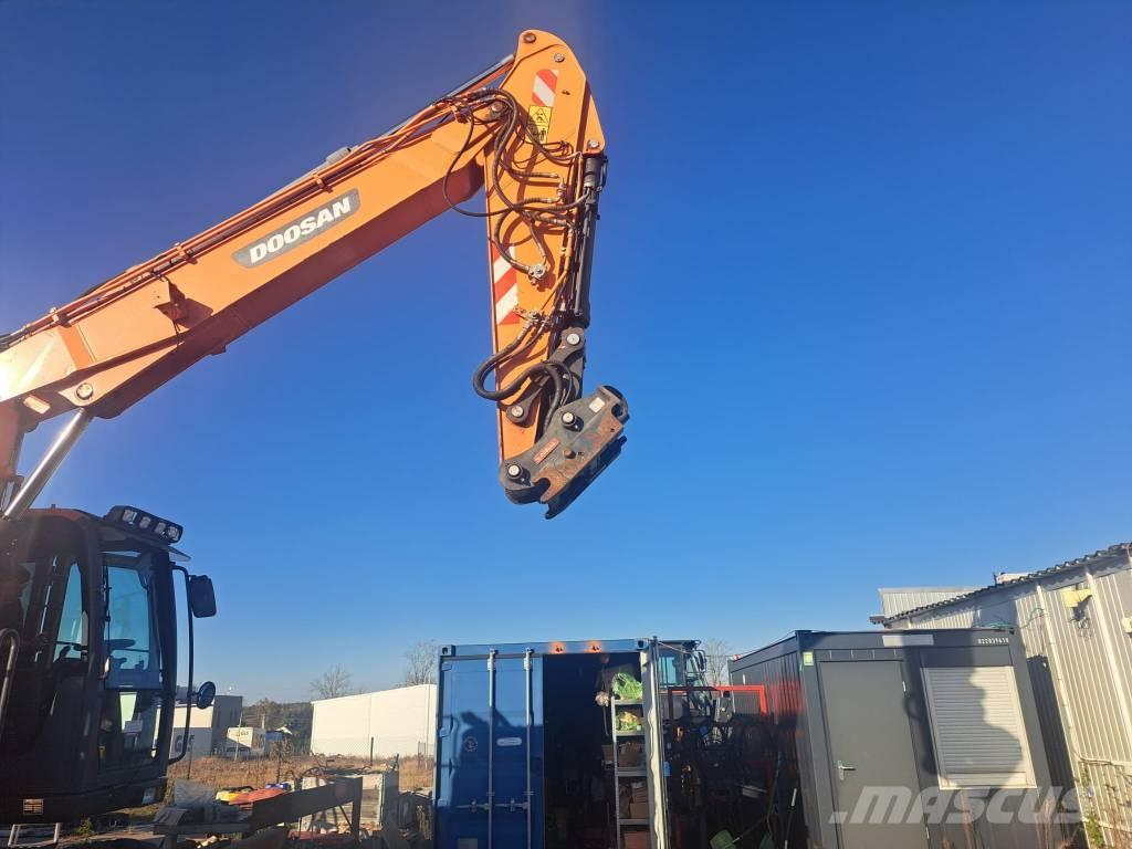 Doosan DX170W-5 Wielgraafmachines