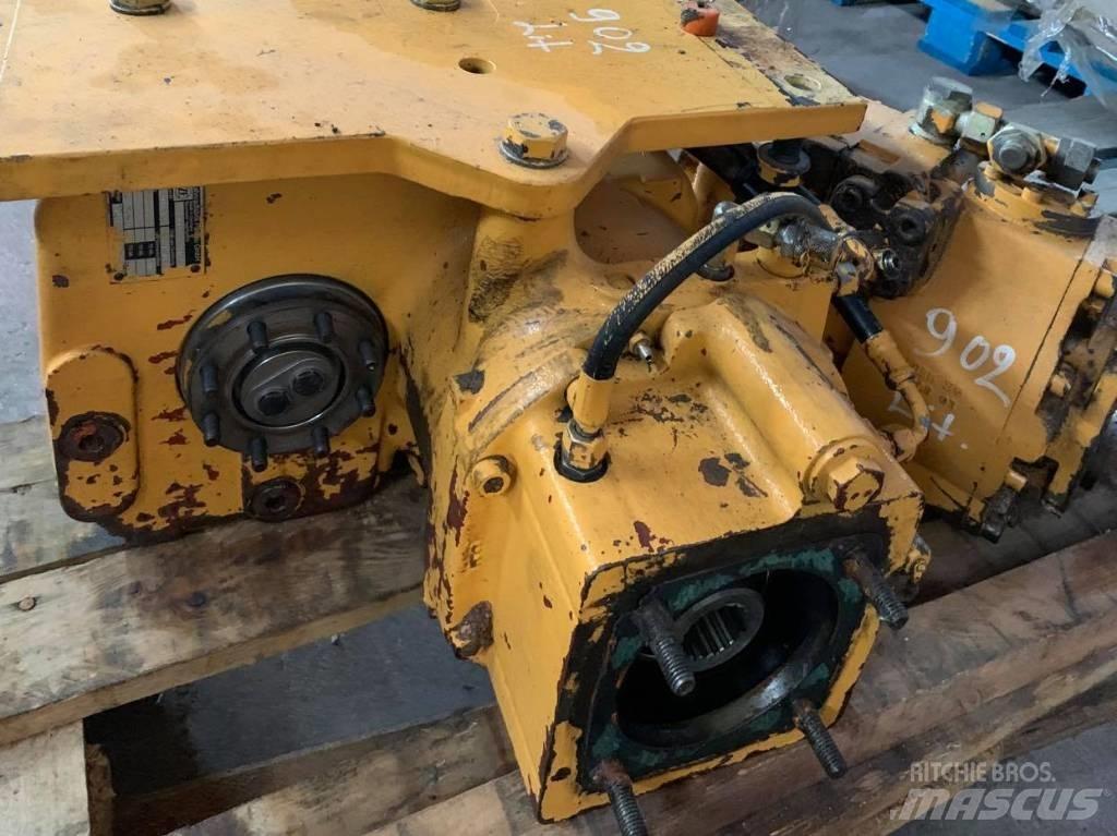 Liebherr 902 Transmissie