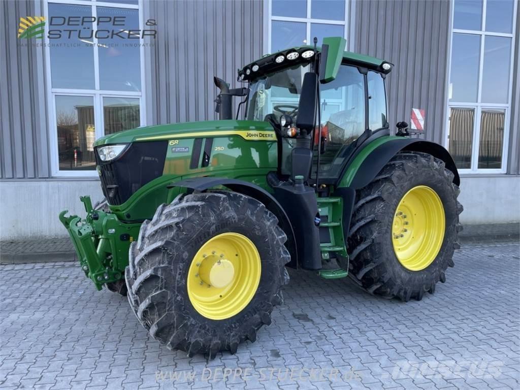 John Deere 6R 250 Tractoren