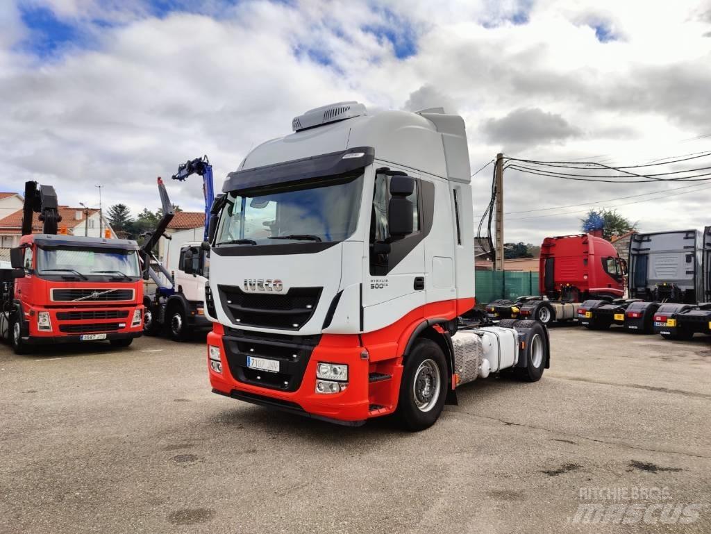 Iveco AS 440 S50 Trekkers