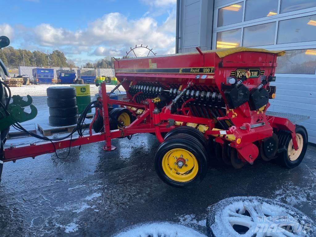 Väderstad Rapid Turf Bemestingsmachines