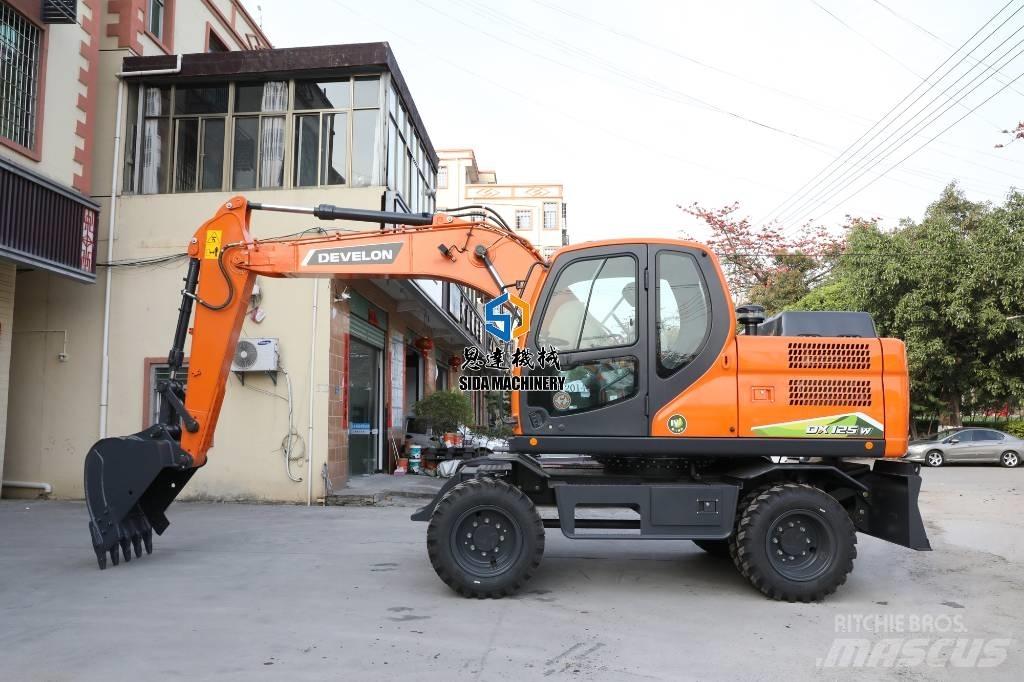 Develon DX125W Wielgraafmachines