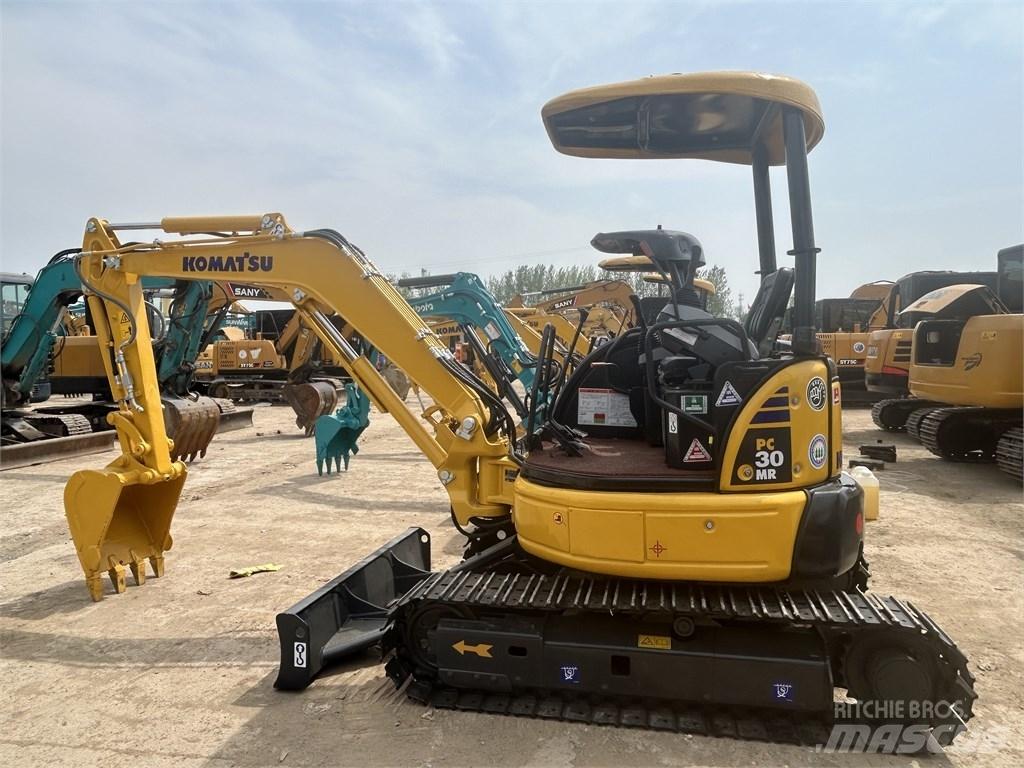 Komatsu PC30 Minigraafmachines < 7t