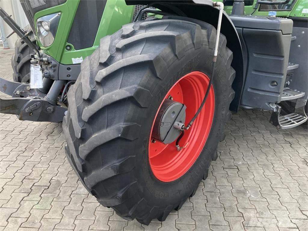 Fendt 933 Vario Tractoren