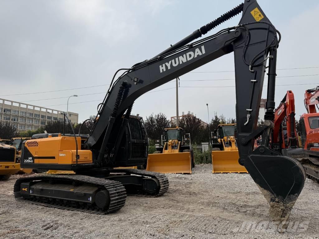 Hyundai HX 220 Rupsgraafmachines